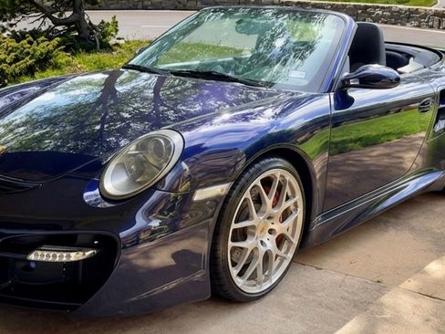 Used 2009 Porsche 911 Turbo AWD/4WD image 1
