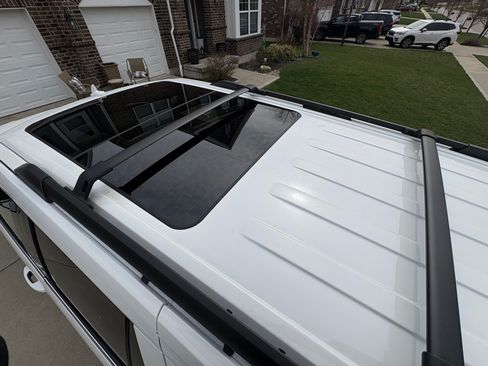 Used 2021 Ford Expedition XLT image 8