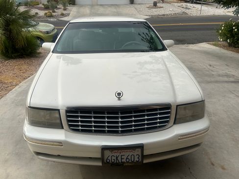 Used 1999 Cadillac De Ville D'Elegance FWD image 13
