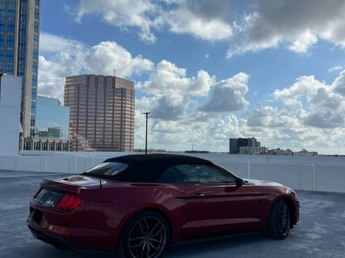 Used 2019 Ford Mustang Premium w/ Ford Safe & Smart Package RWD image 5