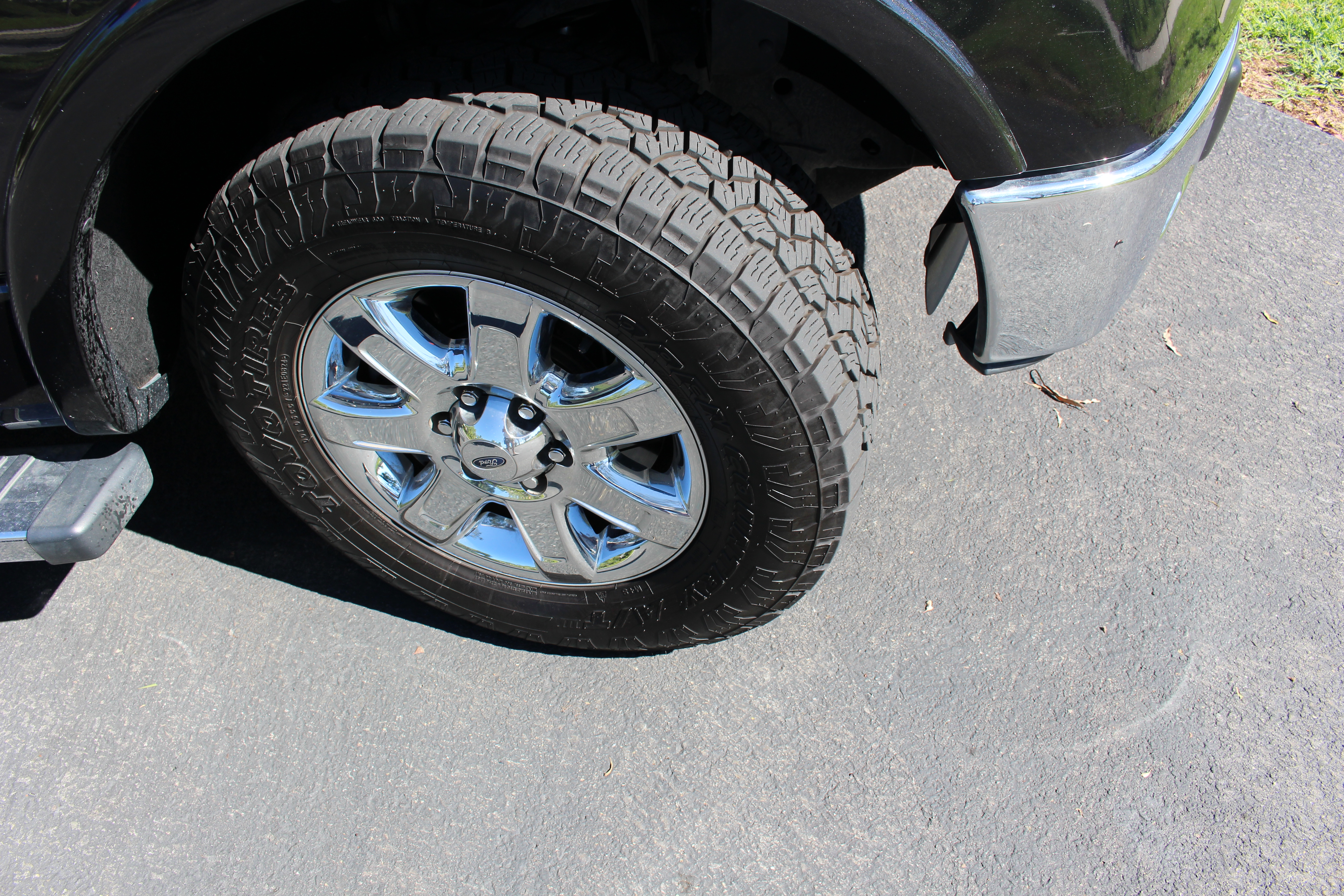 Used 2014 Ford F150 Lariat w/ Equipment Group 502A Luxury RWD image 6