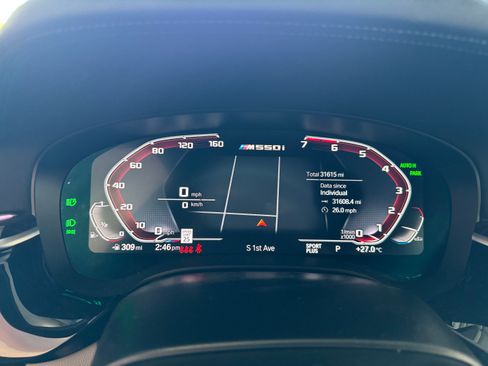 Used 2022 BMW M550i xDrive w/ Executive Package image 6