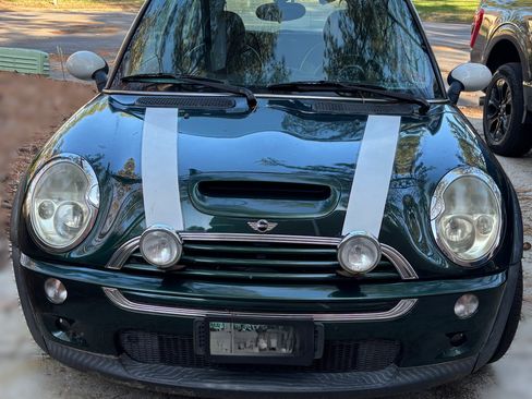 Used 2004 MINI Cooper S FWD image 2