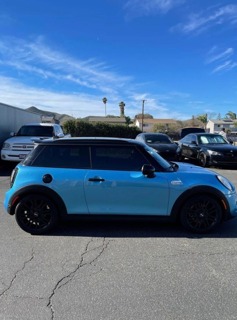Used 2015 MINI Cooper S FWD image 9