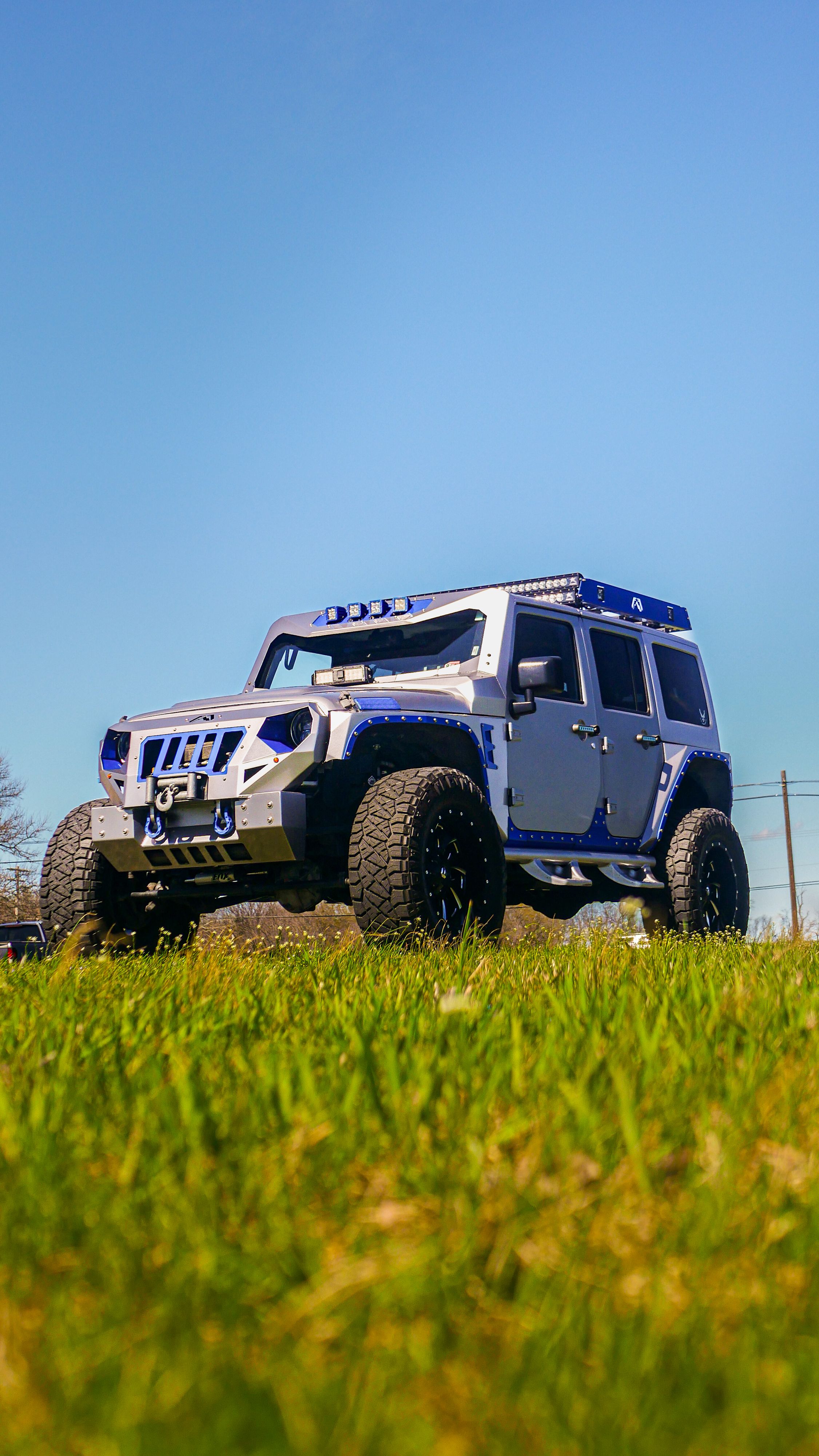 Used 2015 Jeep Wrangler Unlimited Rubicon w/ Connectivity Group AWD/4WD image 11