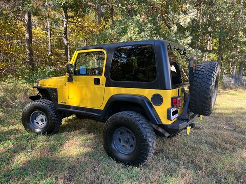Used 2006 Jeep Wrangler Rubicon image 4