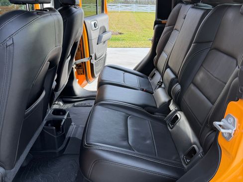 Used 2021 Jeep Gladiator Overland w/ Popular Equipment Package image 24