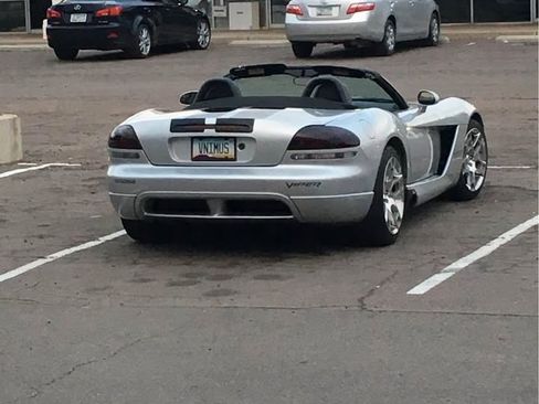 Used 2003 Dodge Viper SRT-10 image 10