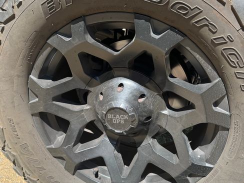 Used 2022 Ford F250 Lariat w/ Lariat Ultimate Package image 8