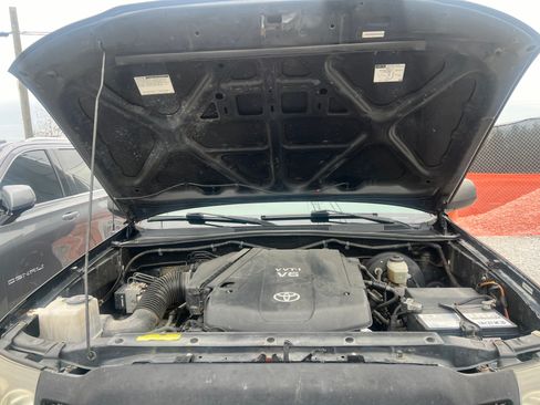 Used 2006 Toyota Tacoma PreRunner image 9