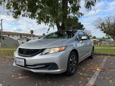 Used 2013 Honda Civic EX image 1