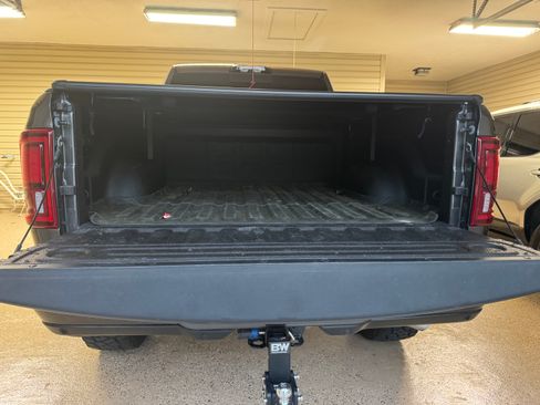 Used 2026 RAM 2500 Limited AWD/4WD image 6