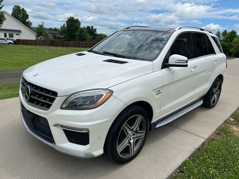 Used 2014 Mercedes-Benz ML 63 AMG 4MATIC image 4