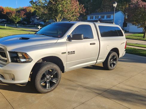 Used 2014 RAM 1500 Express image 4
