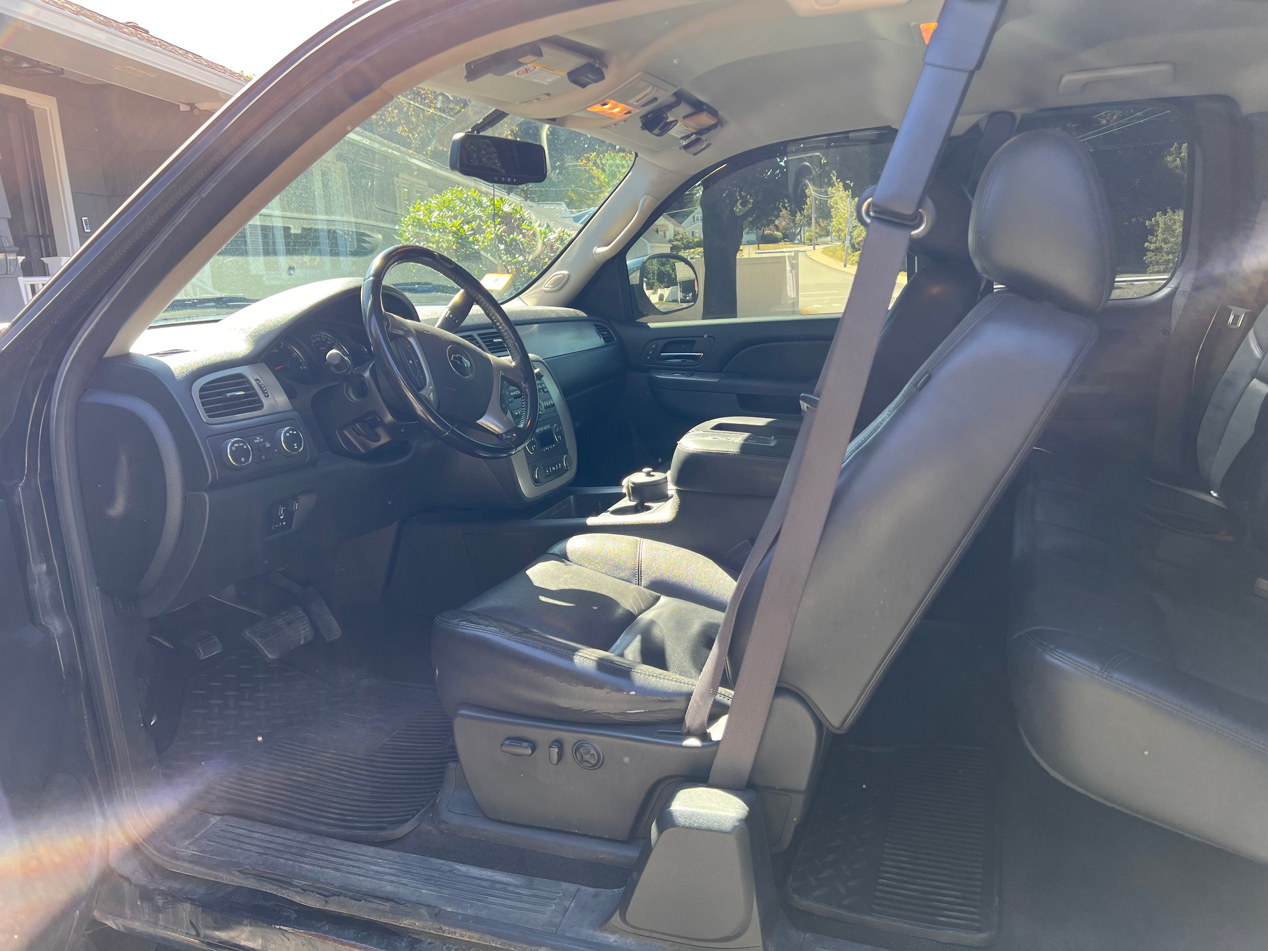 Used 2012 Chevrolet Silverado 2500 LTZ w/ LTZ Plus Package AWD/4WD image 6