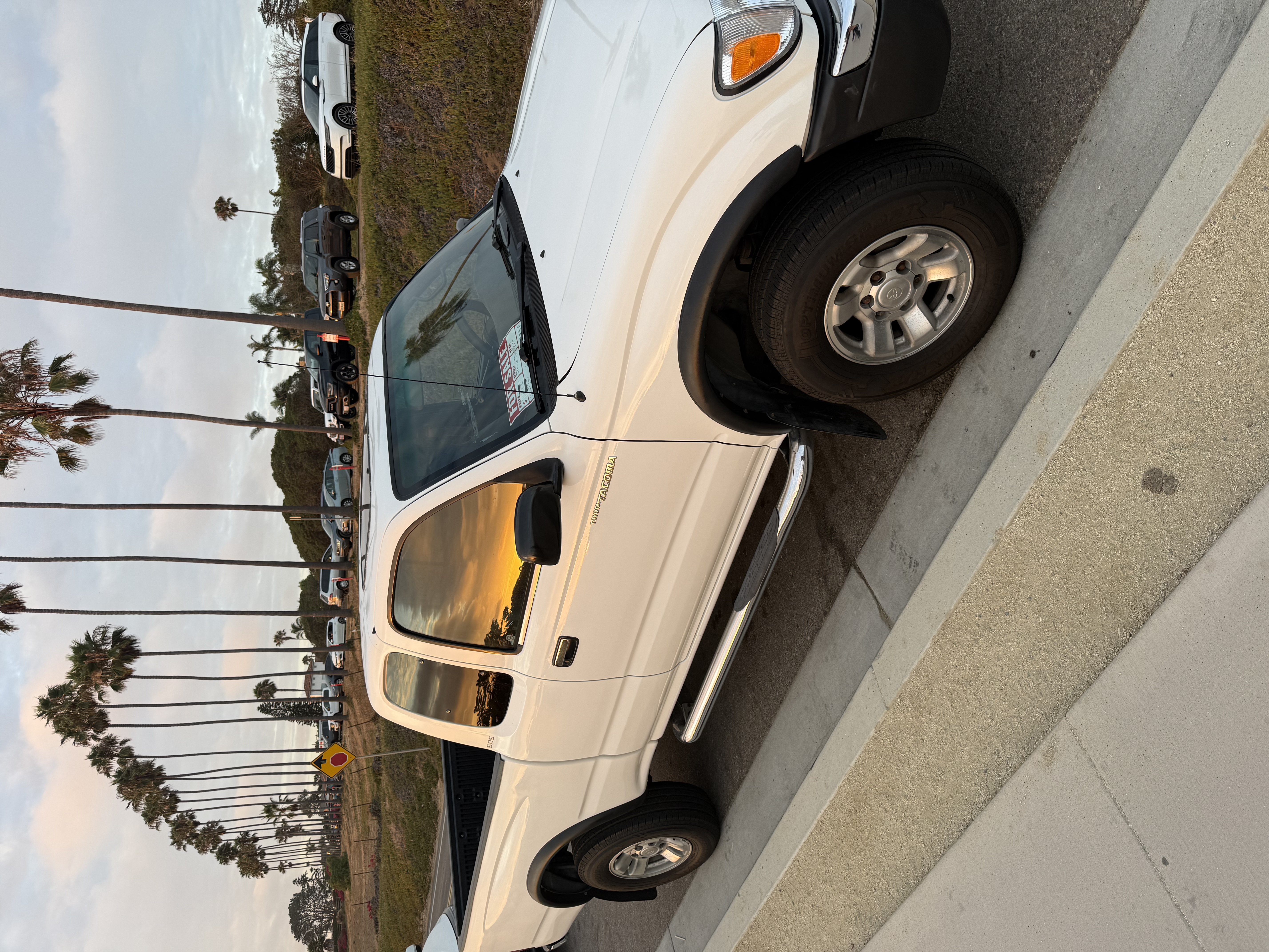 Used 1999 Toyota Tacoma PreRunner AWD/4WD image 2