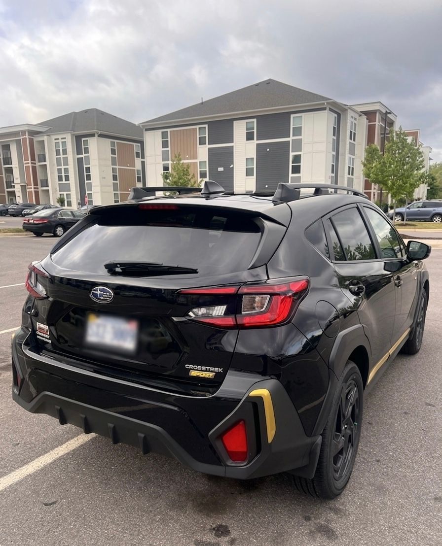 Used 2025 Subaru Crosstrek 2.5i Sport w/ Crosstrek Mirror Package AWD/4WD image 4