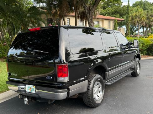 Used 2002 Ford Excursion XLT AWD/4WD image 11