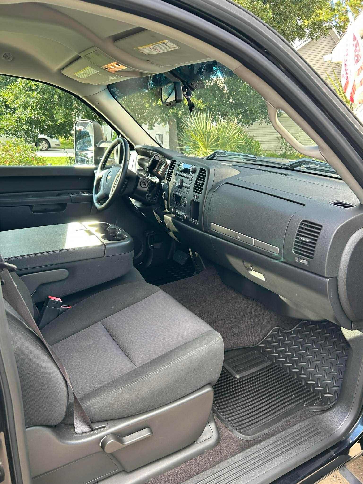 Used 2012 Chevrolet Silverado 3500 LT w/ Interior Plus Package AWD/4WD image 14