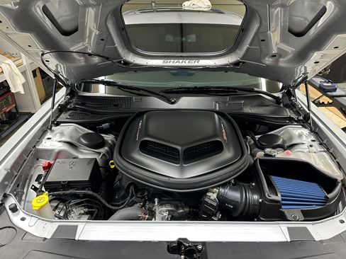 Used 2021 Dodge Challenger R/T Scat Pack w/ Shaker Package image 15