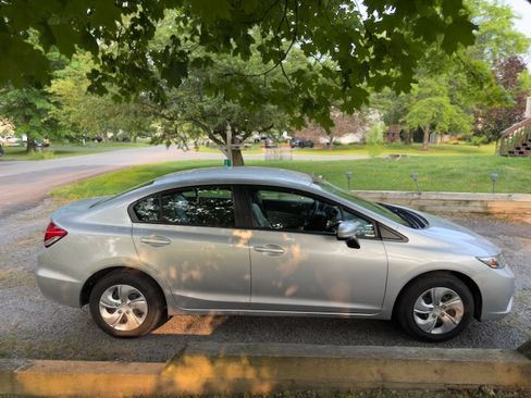 Used 2015 Honda Civic LX image 11