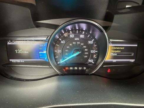 Used 2018 Ford Explorer Limited FWD image 12