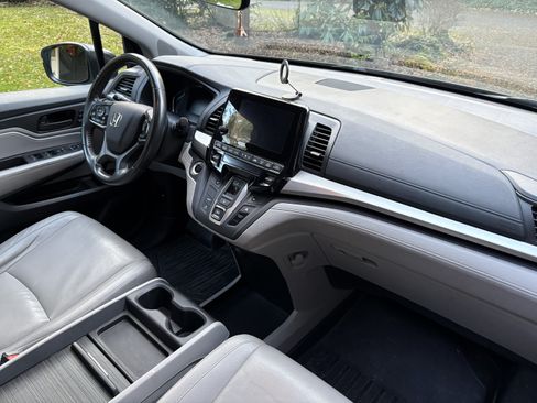Used 2018 Honda Odyssey EX-L image 8