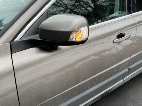 Used 2010 Volvo XC70 3.2 image 5