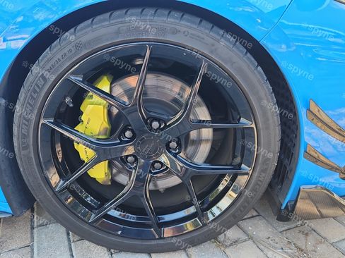 Used 2023 Chevrolet Corvette Stingray Convertible w/ Z51 Performance Package image 12