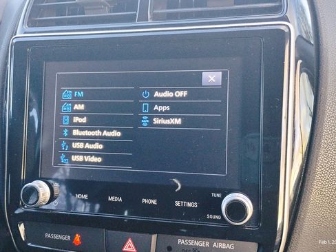 Used 2021 Mitsubishi Outlander Sport SE image 19