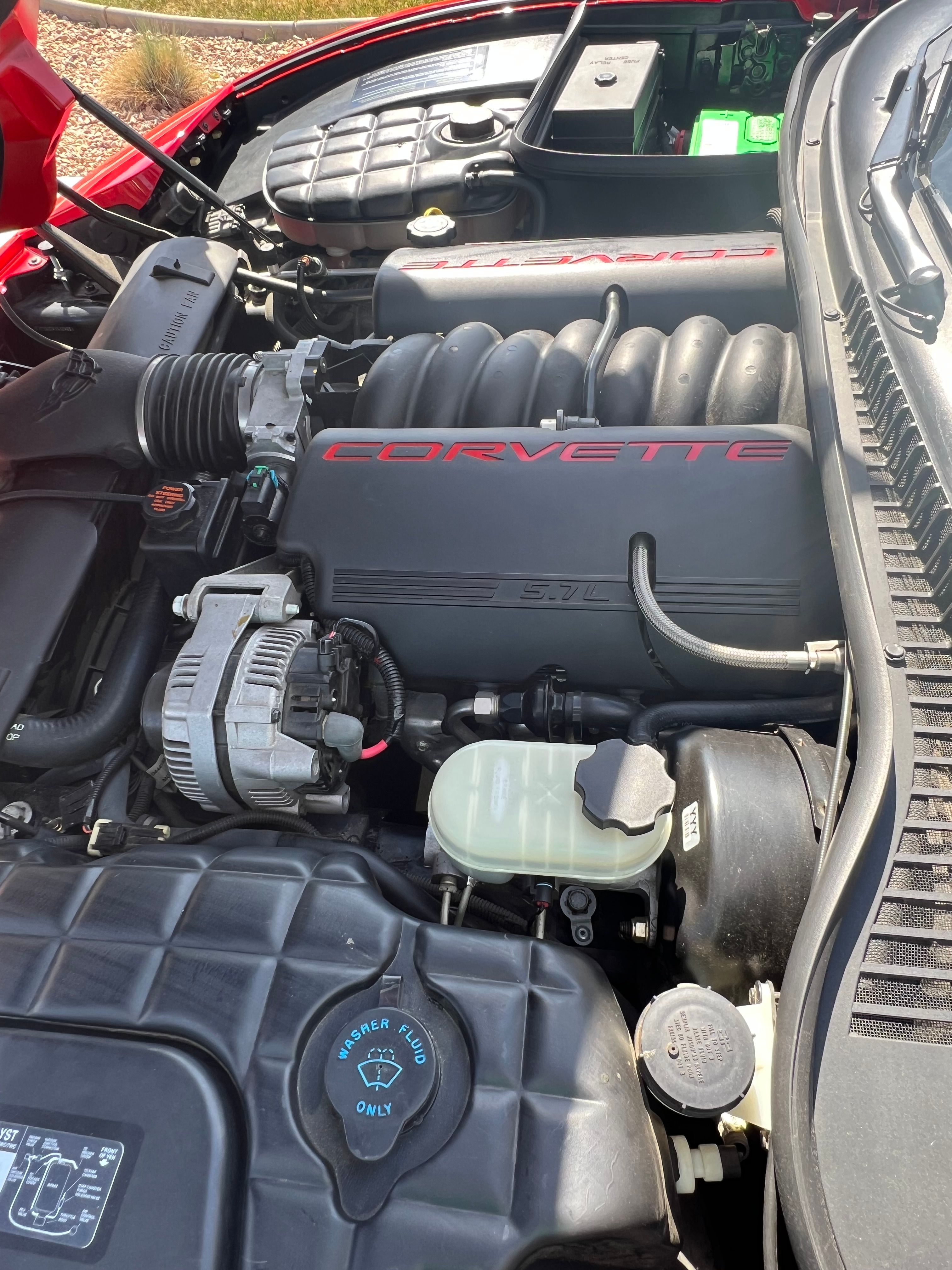 Used 2001 Chevrolet Corvette Convertible w/ Preferred Equipment Group2 RWD image 9