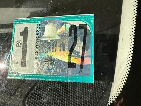 Used 2022 Chevrolet Bolt LT w/ Infotainment Package image 32