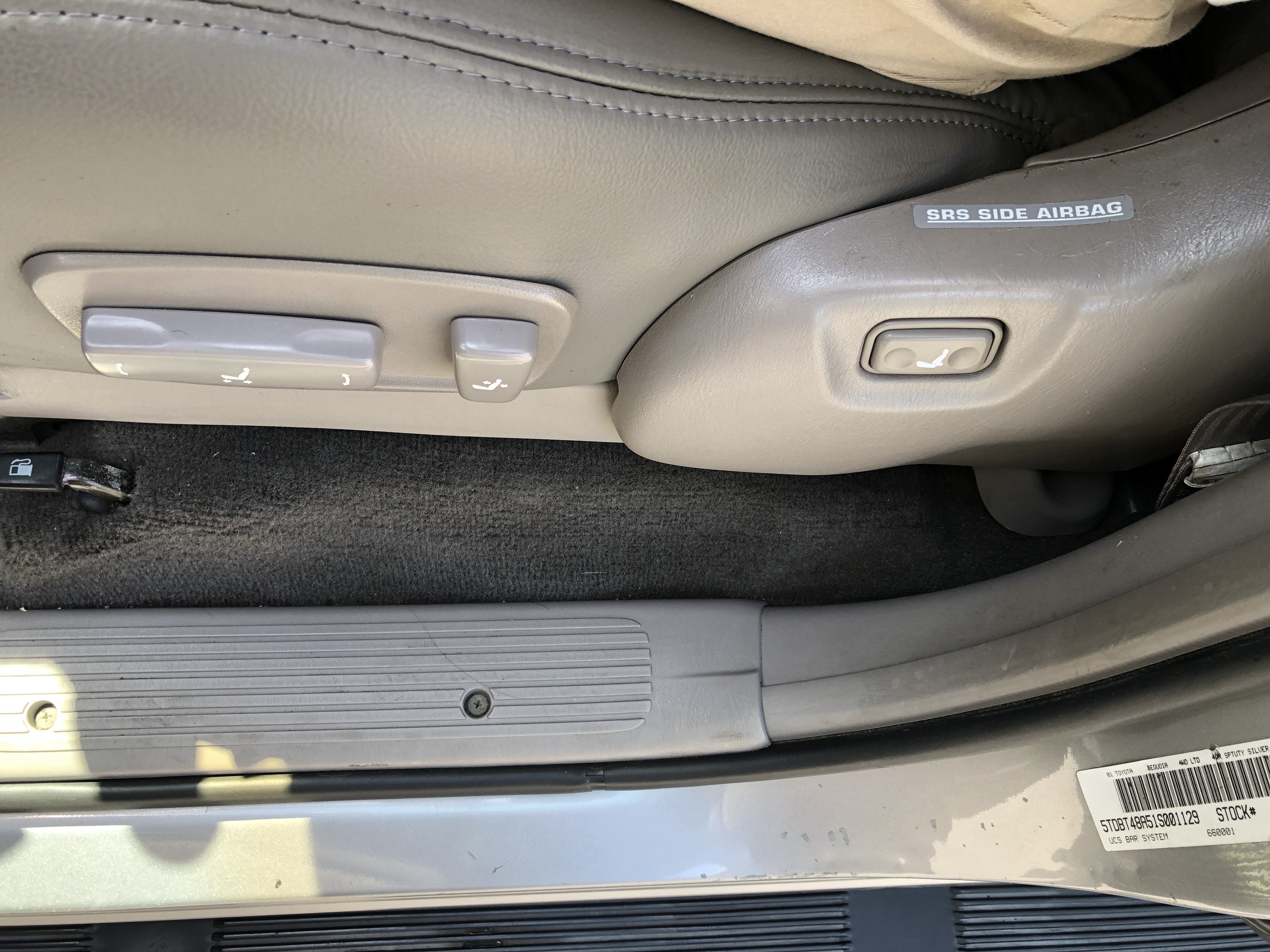 Used 2001 Toyota Sequoia Limited AWD/4WD image 10