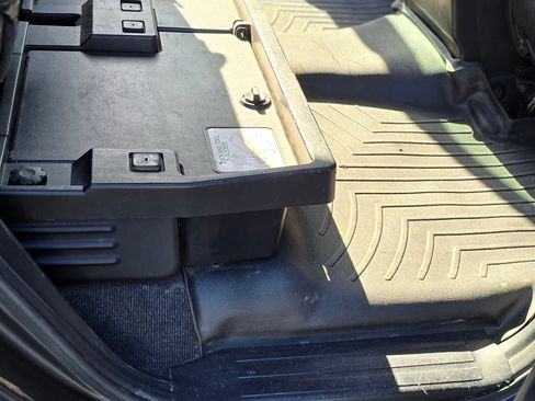 Used 2014 Toyota Tundra SR image 10