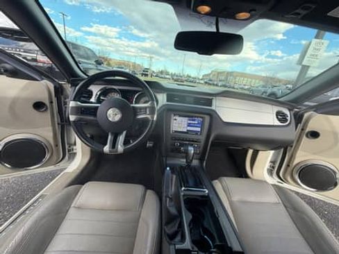 Used 2011 Ford Mustang GT Premium w/ Electronics Pkg image 23