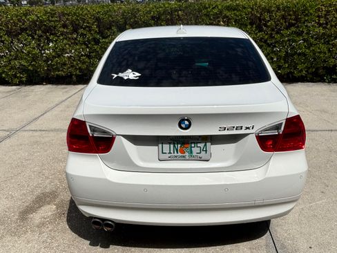 Used 2008 BMW 328xi Sedan image 9