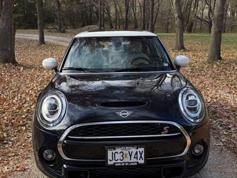 Used 2020 MINI Cooper S image 6