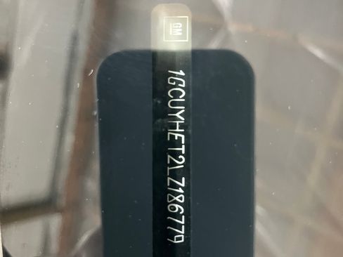 Used 2020 Chevrolet Silverado 1500 High Country w/ Technology Package image 16