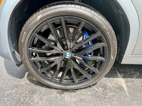 Used 2024 BMW X6 M60i w/ Dynamic Handling Package AWD/4WD image 9