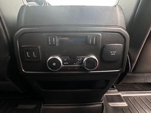 Used 2018 Ford Expedition Limited w/ Equipment Group 302A image 13