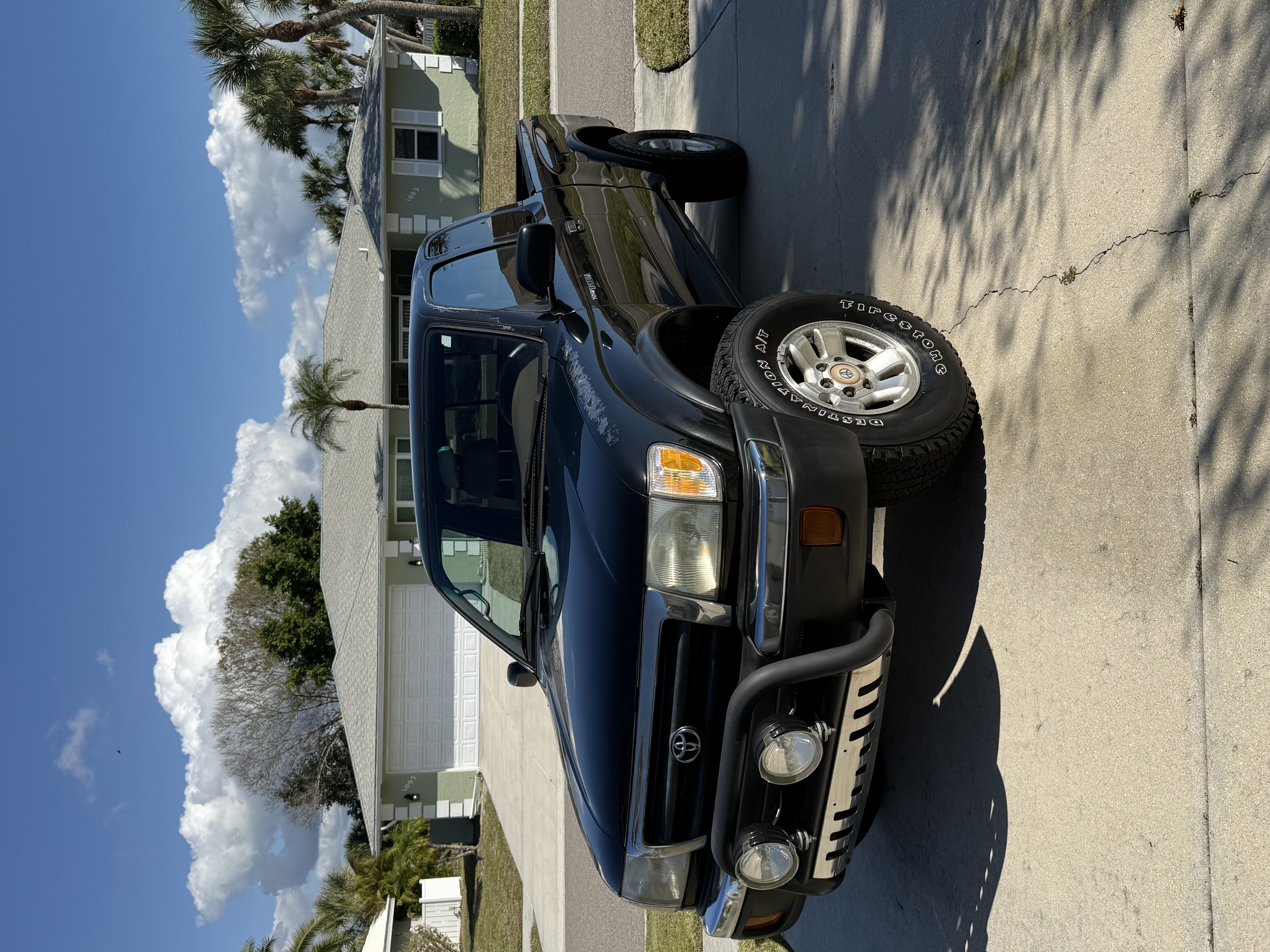 Used 1999 Toyota Tacoma 4x4 Xtracab V6 image 1