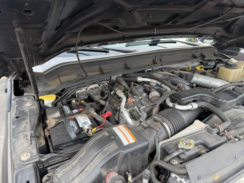 Used 2013 Ford F350 Lariat w/ Lariat Ultimate Pkg AWD/4WD image 16