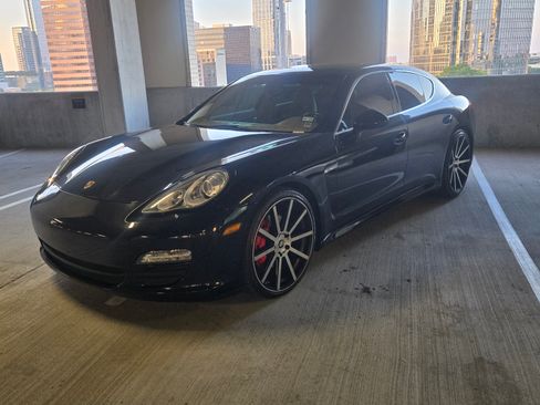 Used 2010 Porsche Panamera S image 9