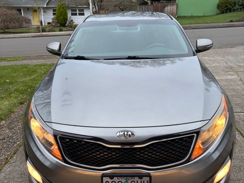 Used 2014 Kia Optima LX image 4