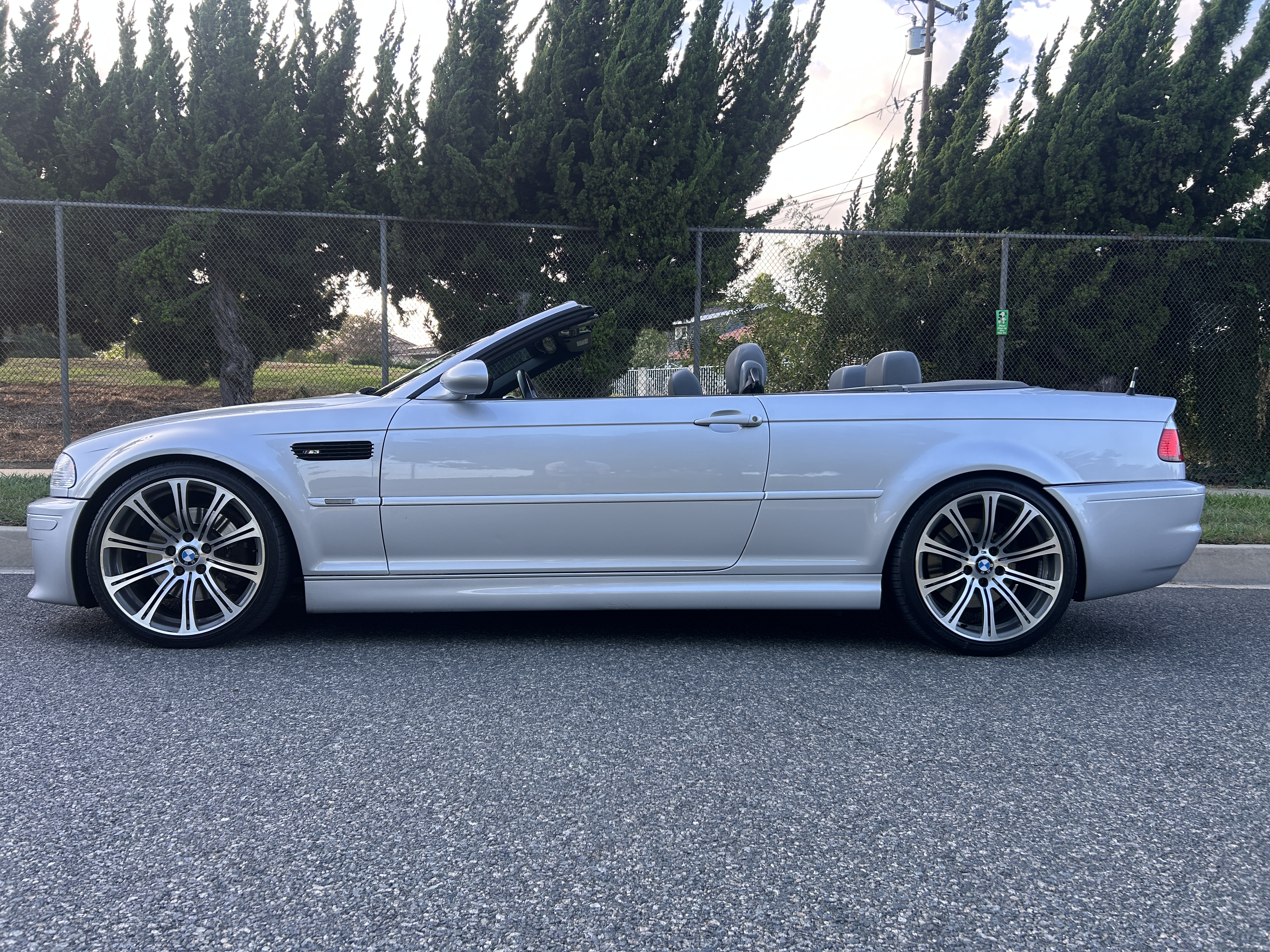 Used 2001 BMW M3 Convertible RWD image 2