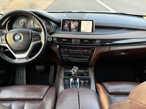 Used 2015 BMW X5 xDrive50i image 12