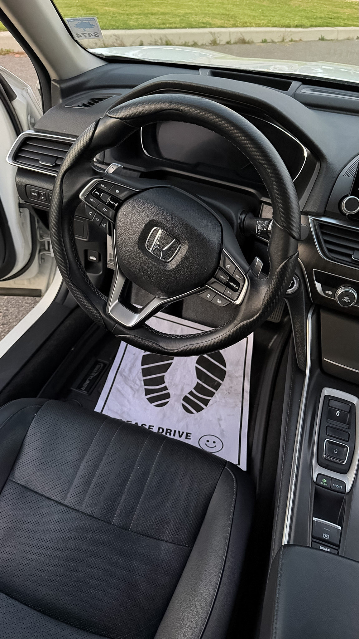 Used 2018 Honda Accord Touring image 5