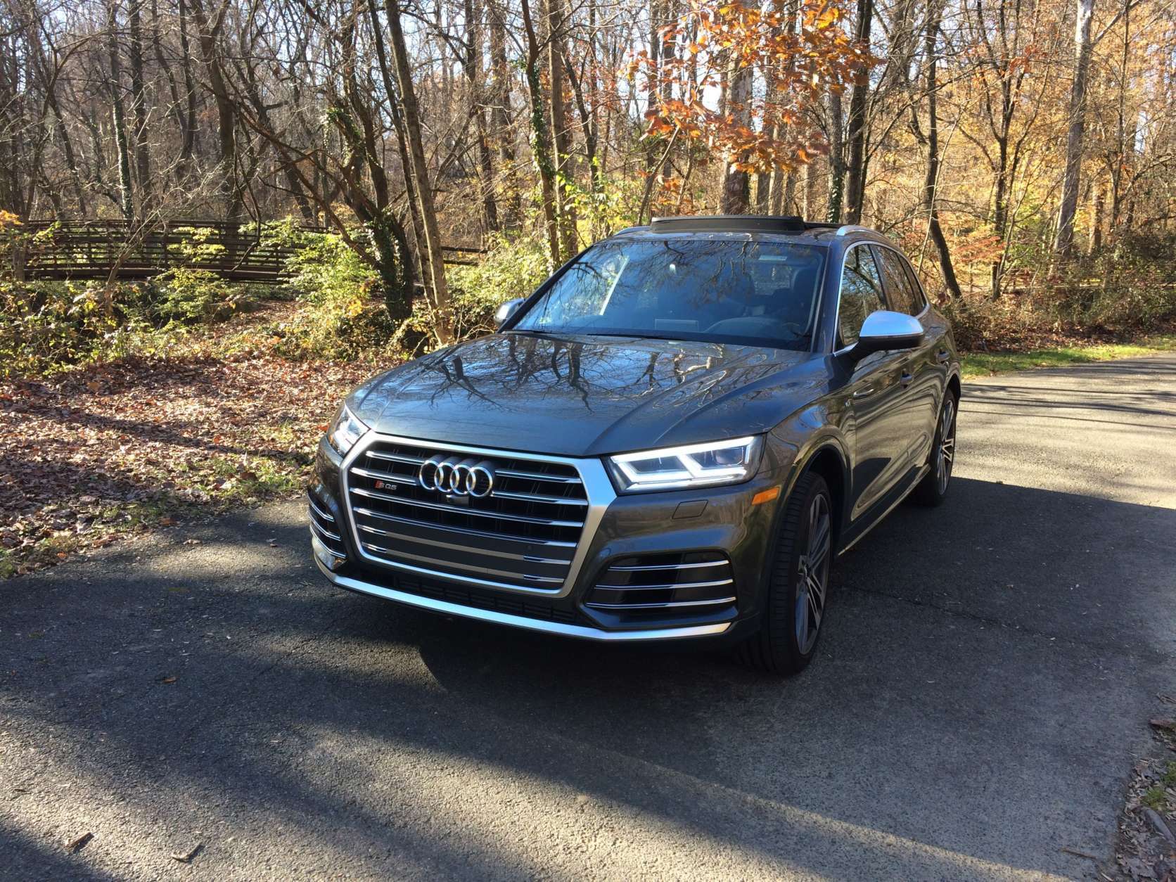 Used 2018 Audi SQ5 Premium Plus w/ Navigation Package AWD/4WD image 1