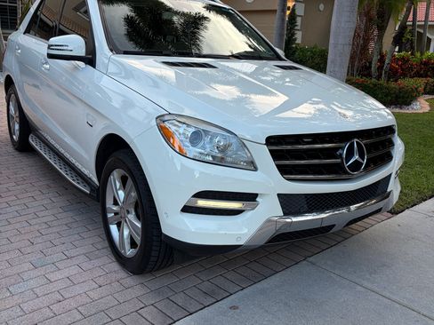 Used 2012 Mercedes-Benz ML 350 4MATIC image 14