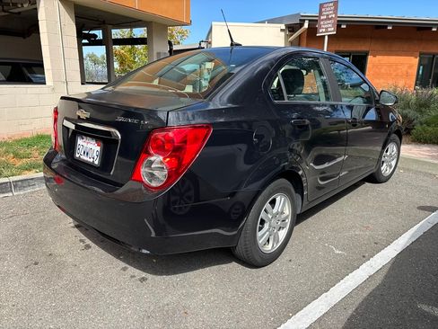 Used 2013 Chevrolet Sonic LT image 8